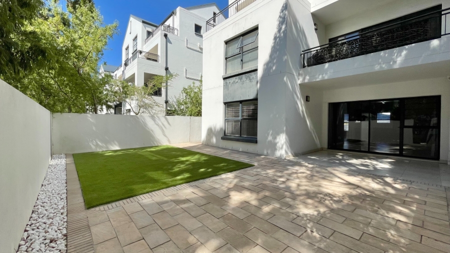 To Let 3 Bedroom Property for Rent in De Velde Western Cape